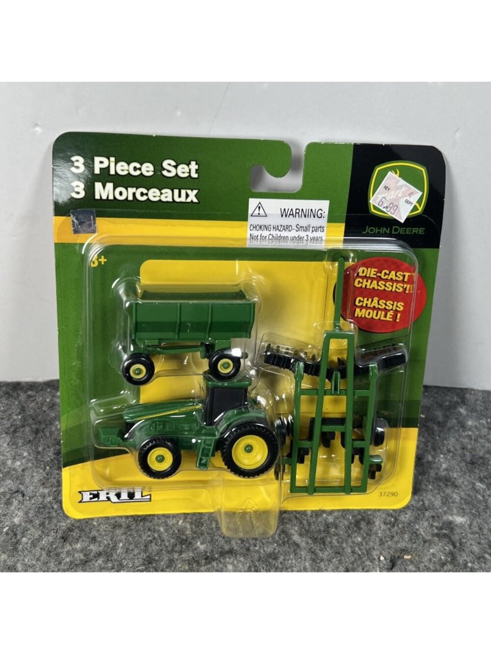 2009 ERTL John Deere 3 Piece Tractor Trailer Trail Set, #37290, NOS